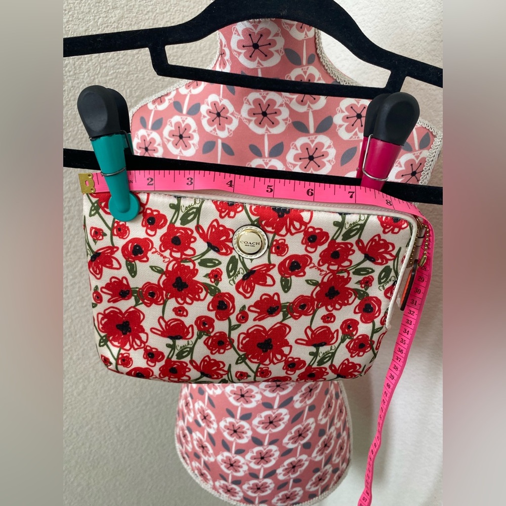 Coach Red and White Floral Cosmetic Bag - Picture 2 of 8